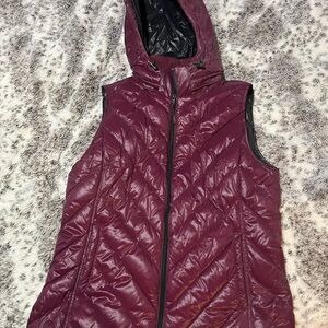 Tek Gear Maroon Hooded Quilted Vest